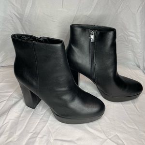 Black Boots